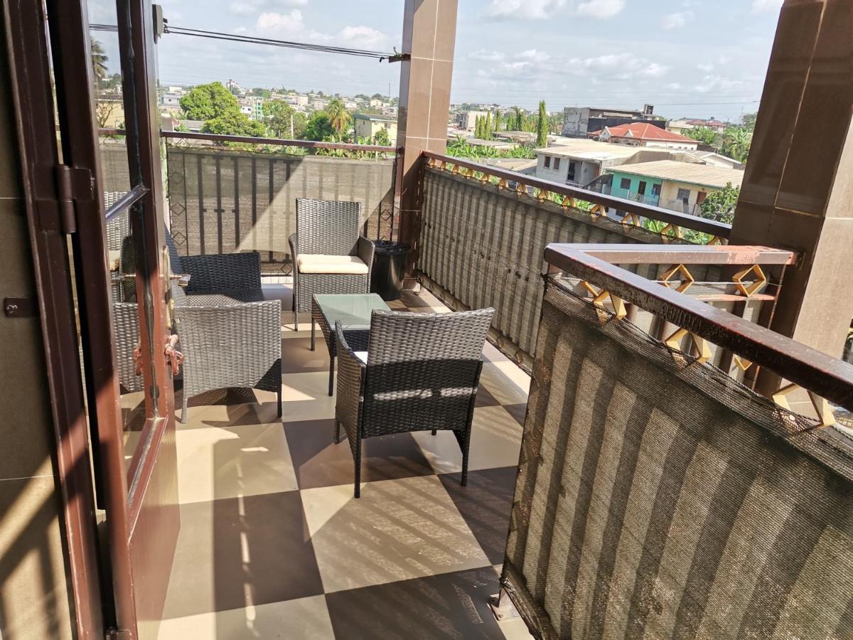 Residence Hoteliere Mb-202 C Дуала Екстериор снимка